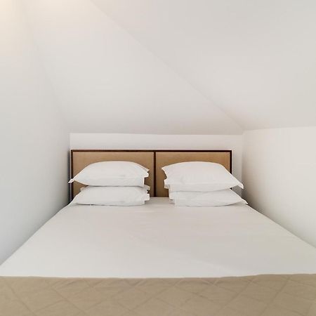 Whome Alfama Studio Prime Location Explore Lisbon W/ Style المظهر الخارجي الصورة